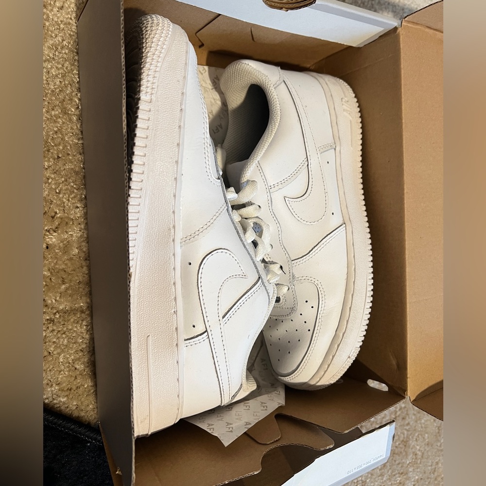 Nike Air Force 1